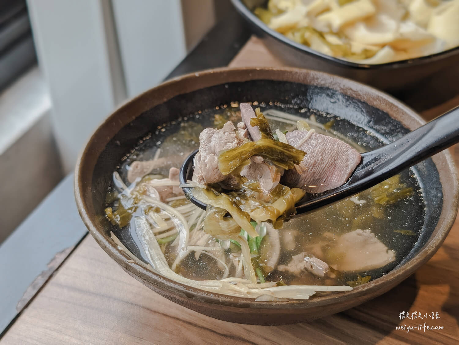 台北中山美食|阿城鵝肉 吉林店。連 5 年米其林必比登推薦!平價又好吃的台北鵝肉名店 - 第35張圖 阿城鵝肉 下水湯