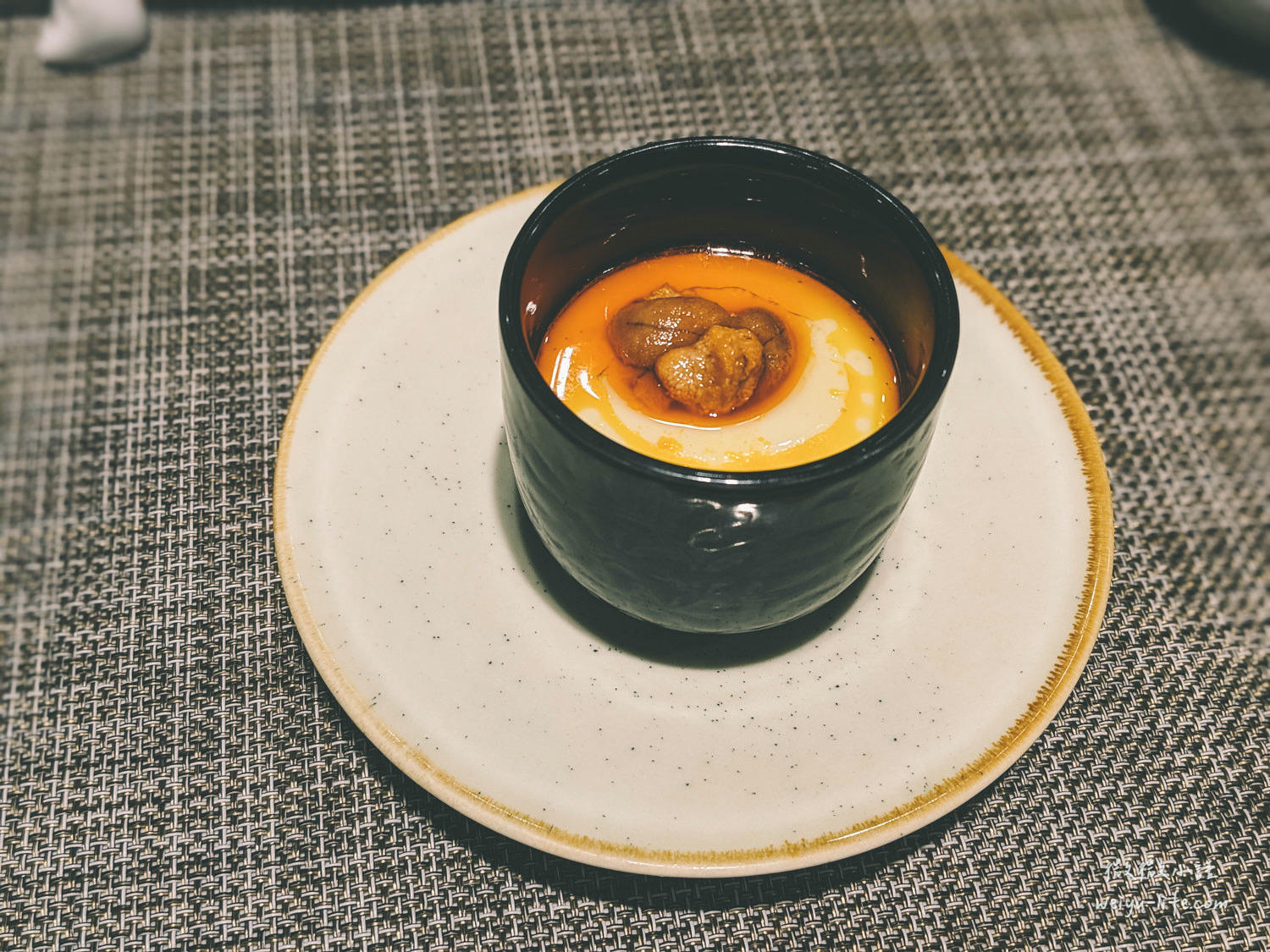 新北林口|明水然・樂昕境林口店,號稱 0 負評的無菜單鐵板燒,我卻持有不同看法… - 第20張圖 明水然·樂無菜單鐵板燒