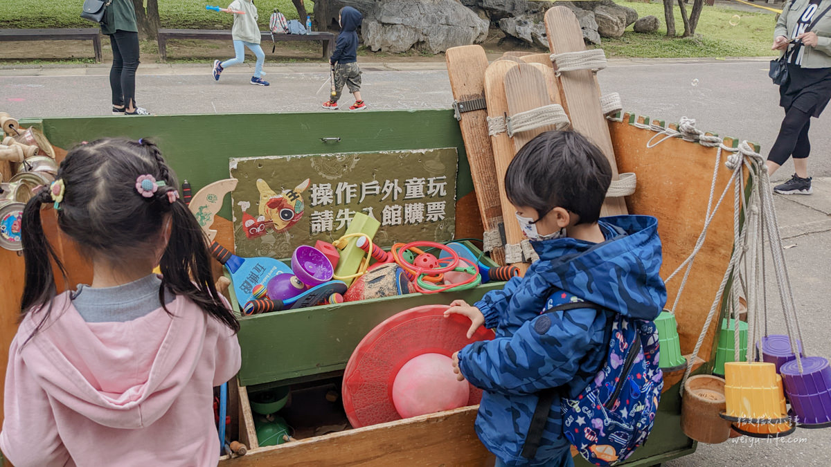 新北板橋景點|板橋435藝文特區x台灣玩具博物館.50元暢玩2小時,快帶小朋友來體驗千種懷舊玩具! - 第7張圖 台灣玩具博物館